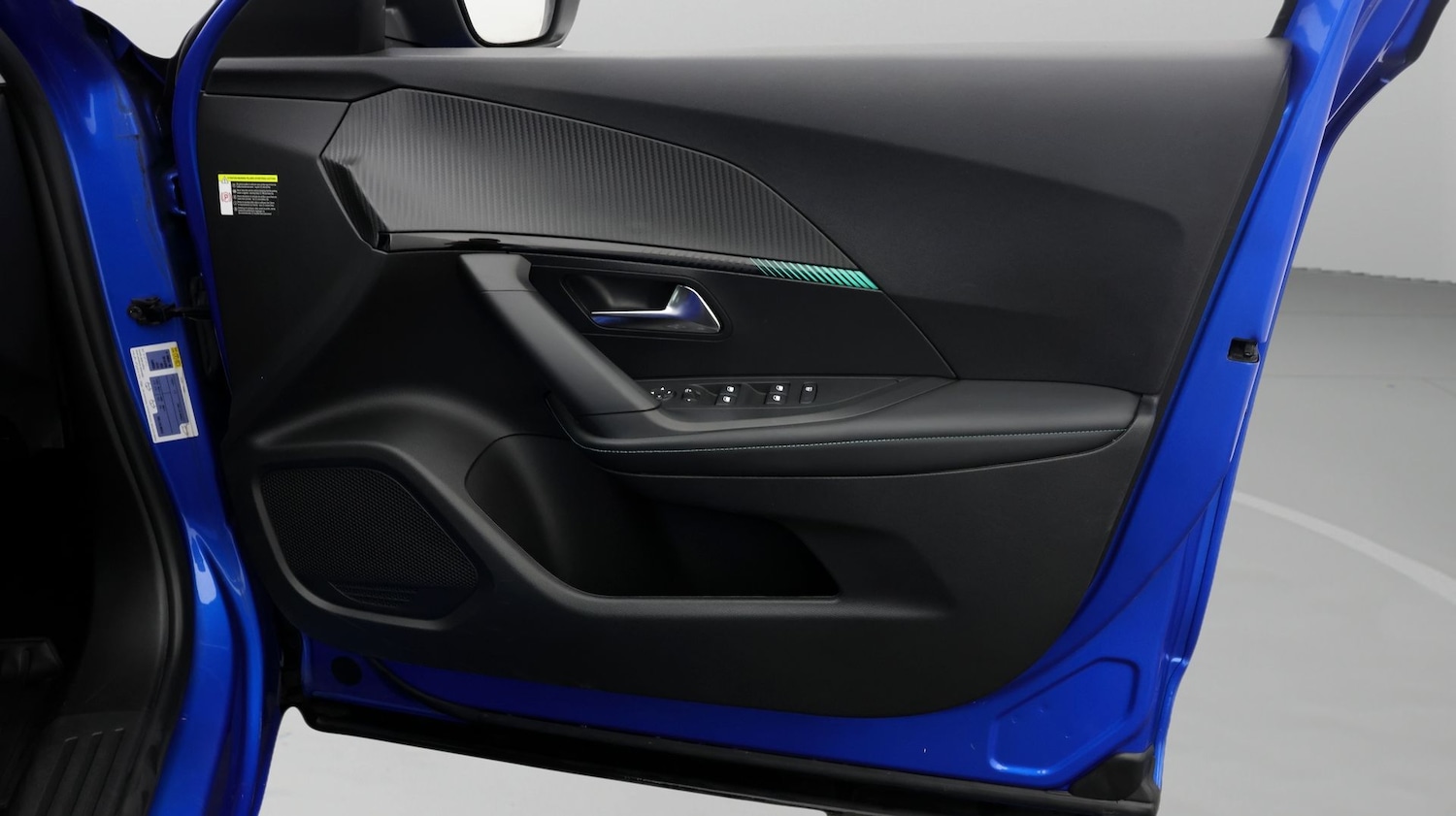 Used Peugeot 2008 2021 for sale - 77438829: Photo 15