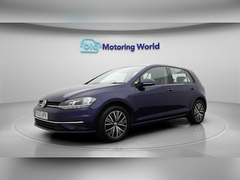 Used Volkswagen Golf 2018 for sale - 75564378: Photo