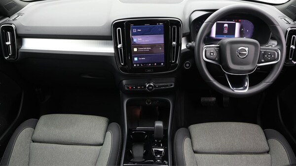 Used Volvo XC40 2023 for sale - 75351125: Photo 15
