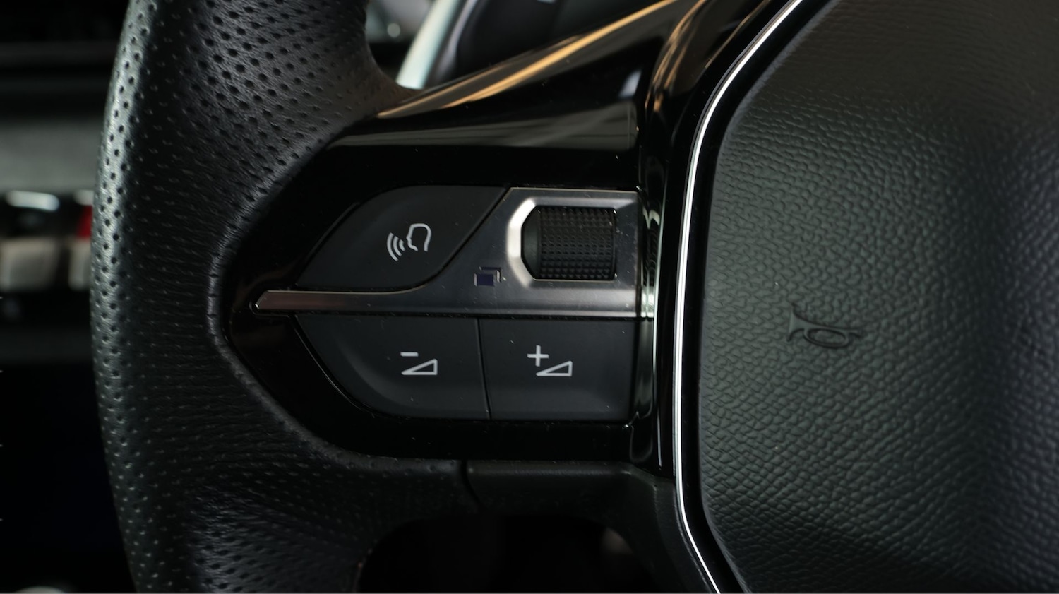 Used Peugeot 5008 2022 for sale - 77822454: Photo 22