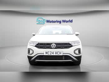 Used Volkswagen T-Roc 2024 for sale - 79846198: Photo