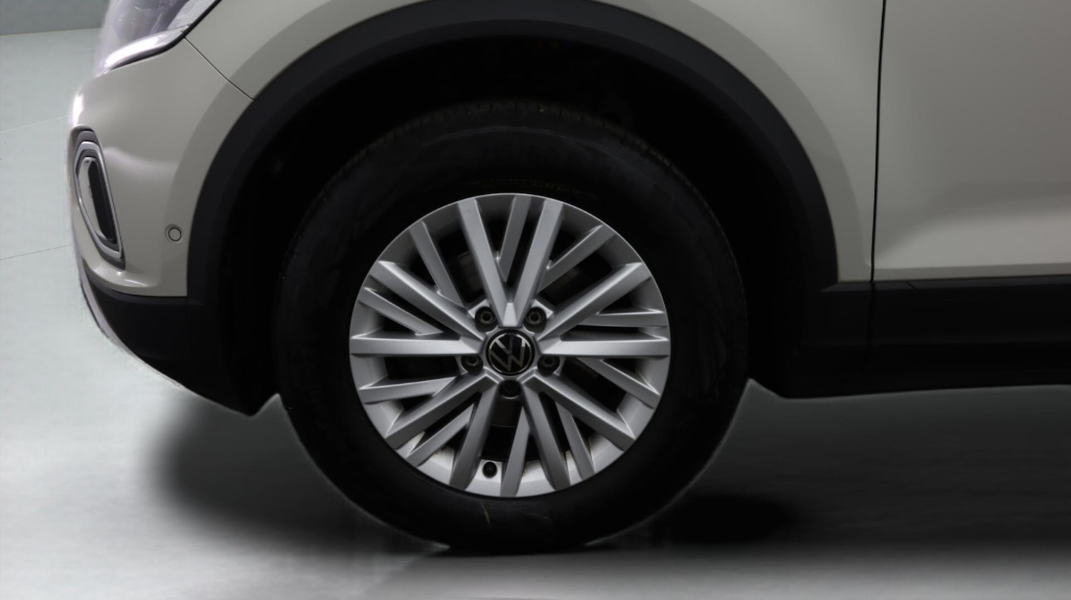 Used Volkswagen T-Roc 2022 for sale - 76561757: Photo 19