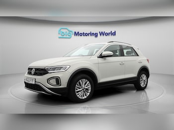 Used Volkswagen T-Roc 2022 for sale - 76561757: Photo