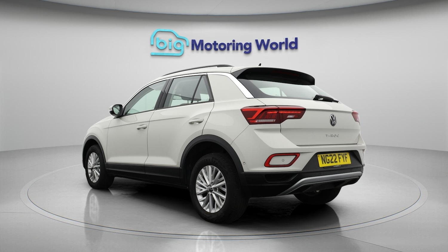 Used Volkswagen T-Roc 2022 for sale - 76561757: Photo 6