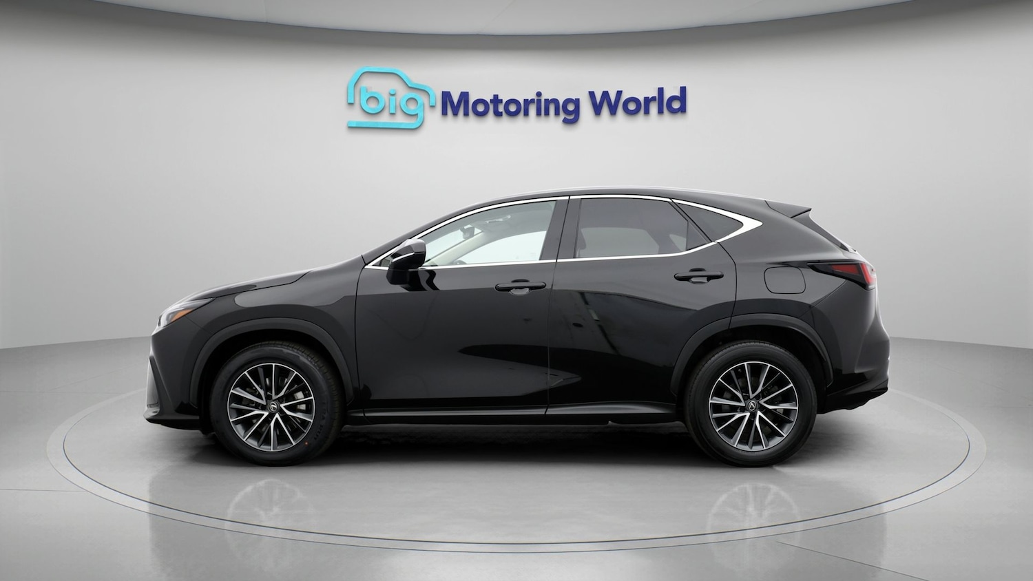 Used Lexus NX 2022 for sale - 77229189: Photo 4
