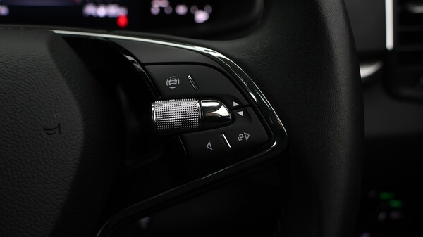 Used Skoda Karoq 2023 for sale - 76152286: Photo 25