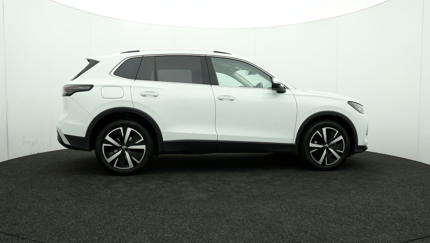 Used Volkswagen Tiguan for sale - 76810074: Photo 36