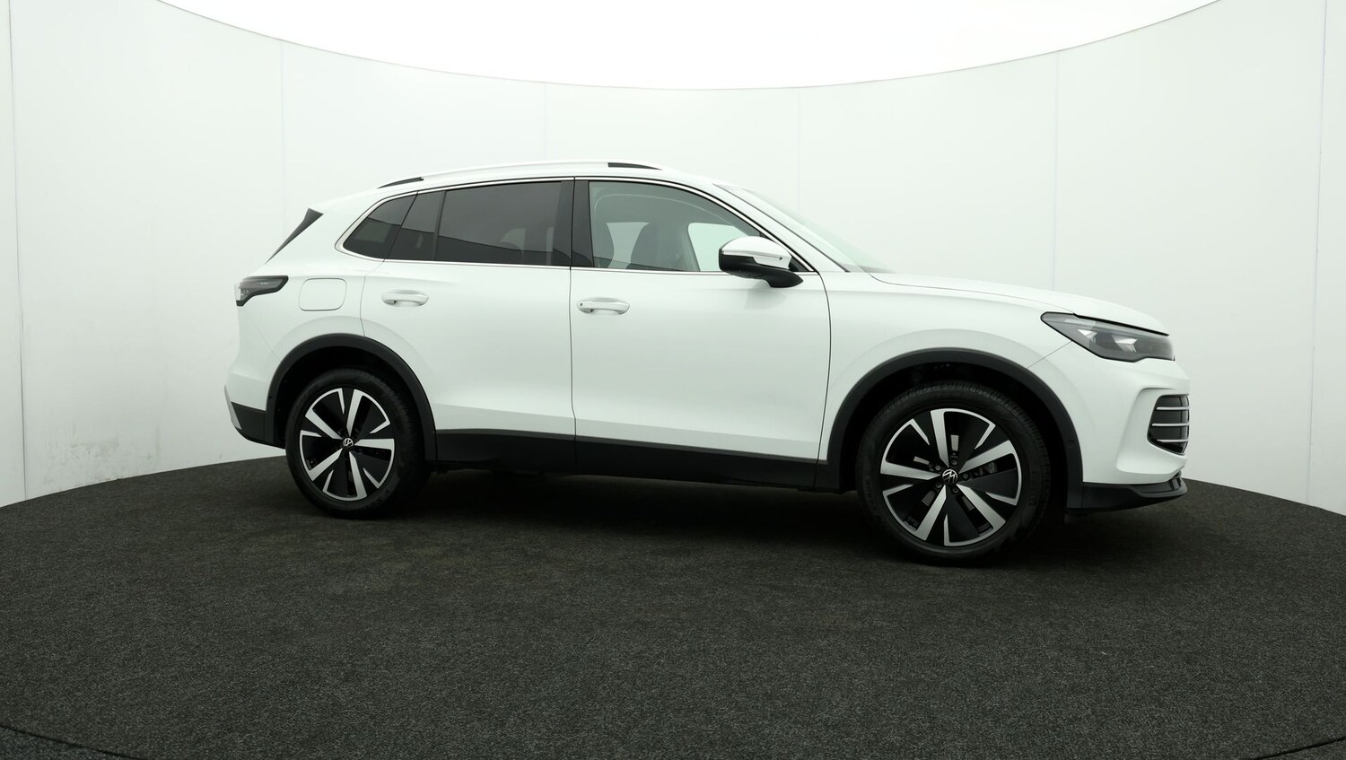 Used Volkswagen Tiguan for sale - 76810074: Photo 40