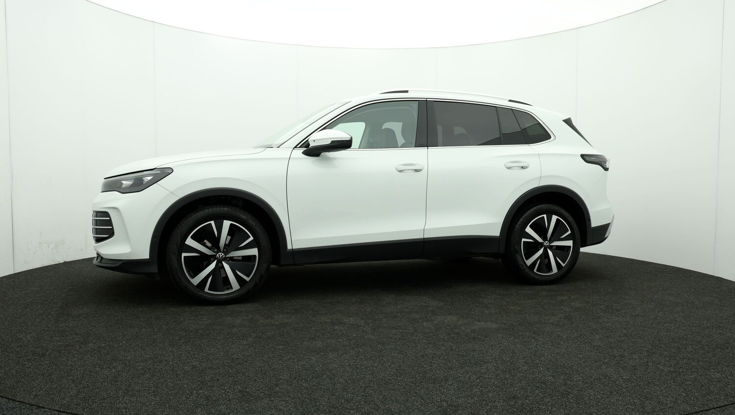 Used Volkswagen Tiguan for sale - 76810074: Photo 64