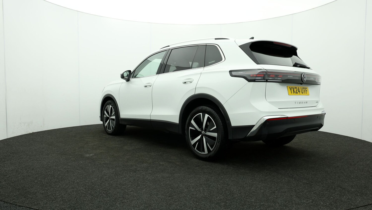 Used Volkswagen Tiguan for sale - 76810074: Photo 75