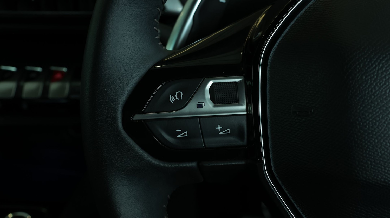 Used Peugeot 3008 2023 for sale - 78071066: Photo 21