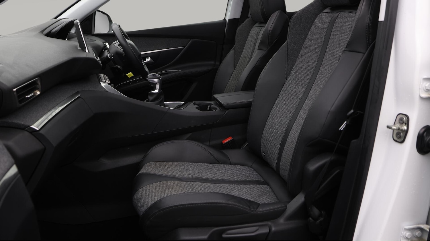 Used Peugeot 3008 2017 for sale - 76432484: Photo 15