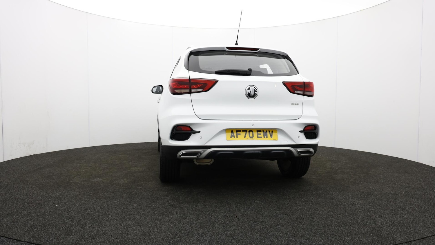 Vehicle 44