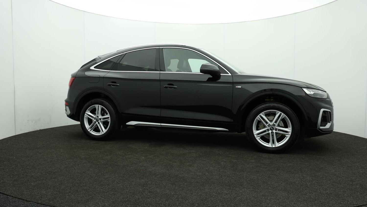 Used Audi Q5 2021 for sale - 76042113: Photo 45