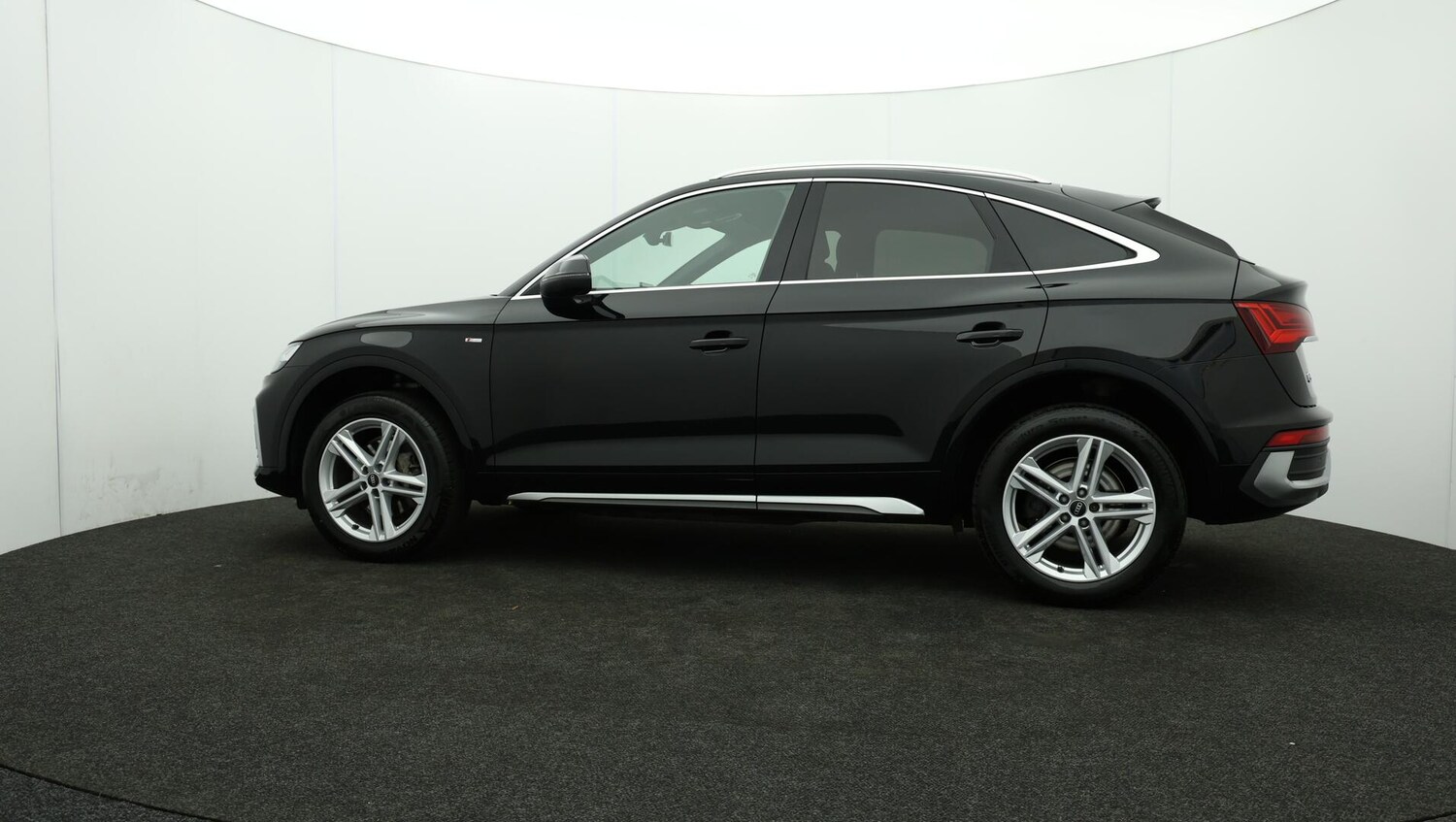Used Audi Q5 2021 for sale - 76042113: Photo 74