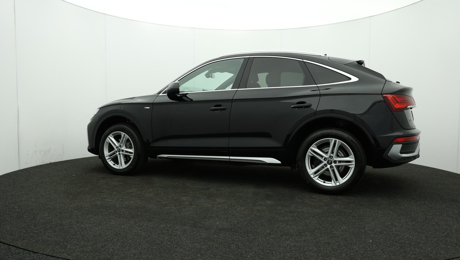 Used Audi Q5 2021 for sale - 76042113: Photo 75
