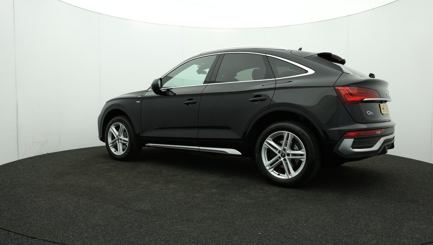 Used Audi Q5 2021 for sale - 76042113: Photo 77
