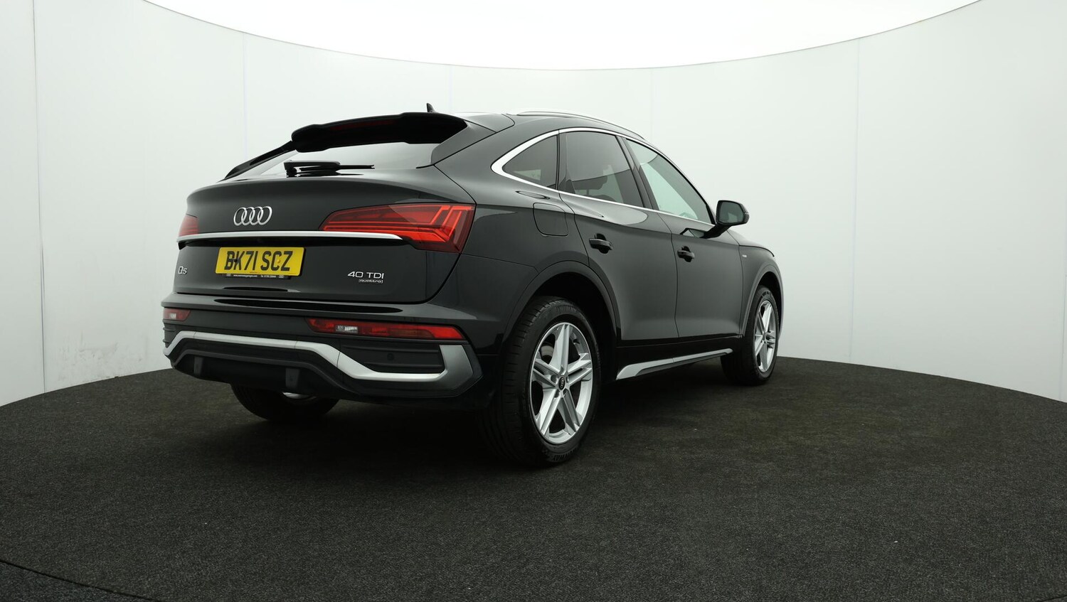 Used Audi Q5 2021 for sale - 76042113: Photo 85