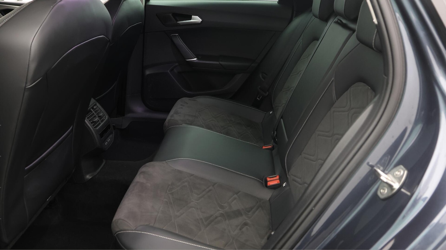 Used SEAT Leon 2021 for sale - 76549468: Photo 17