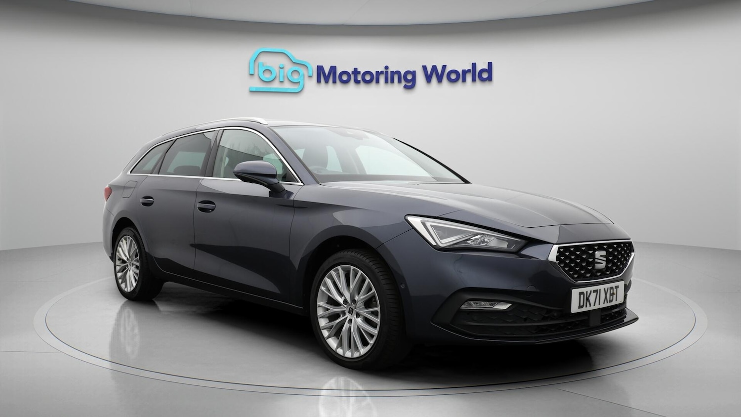 Used SEAT Leon 2021 for sale - 76549468: Photo 2