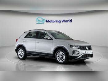 Used Volkswagen T-Roc 2023 for sale - 78366574: Photo