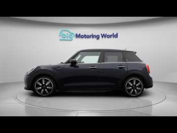 Used MINI Hatch 2023 for sale - 74033923: Photo
