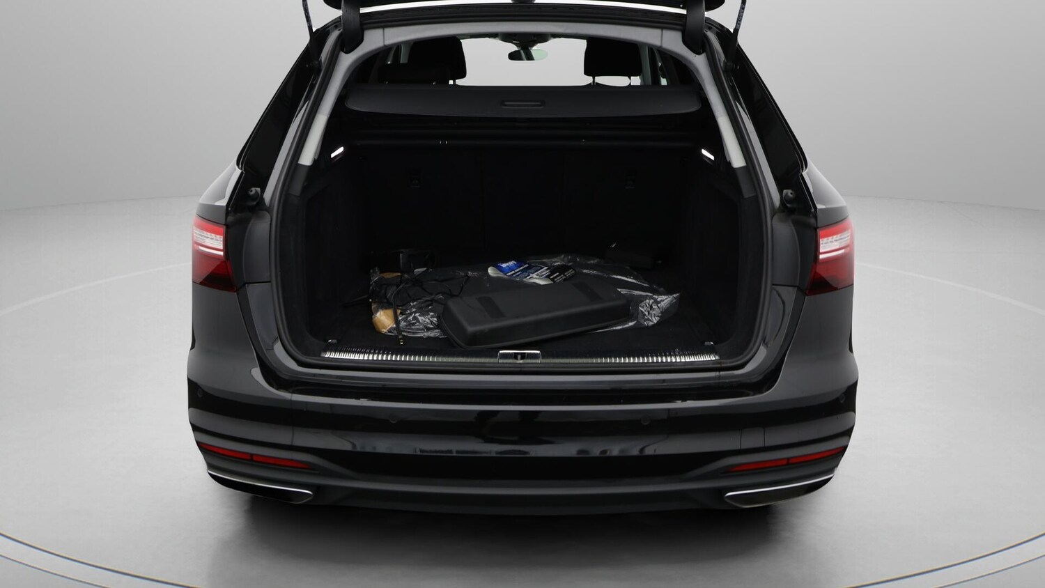 Used Audi A4 Avant for sale - 76485636: Photo 18