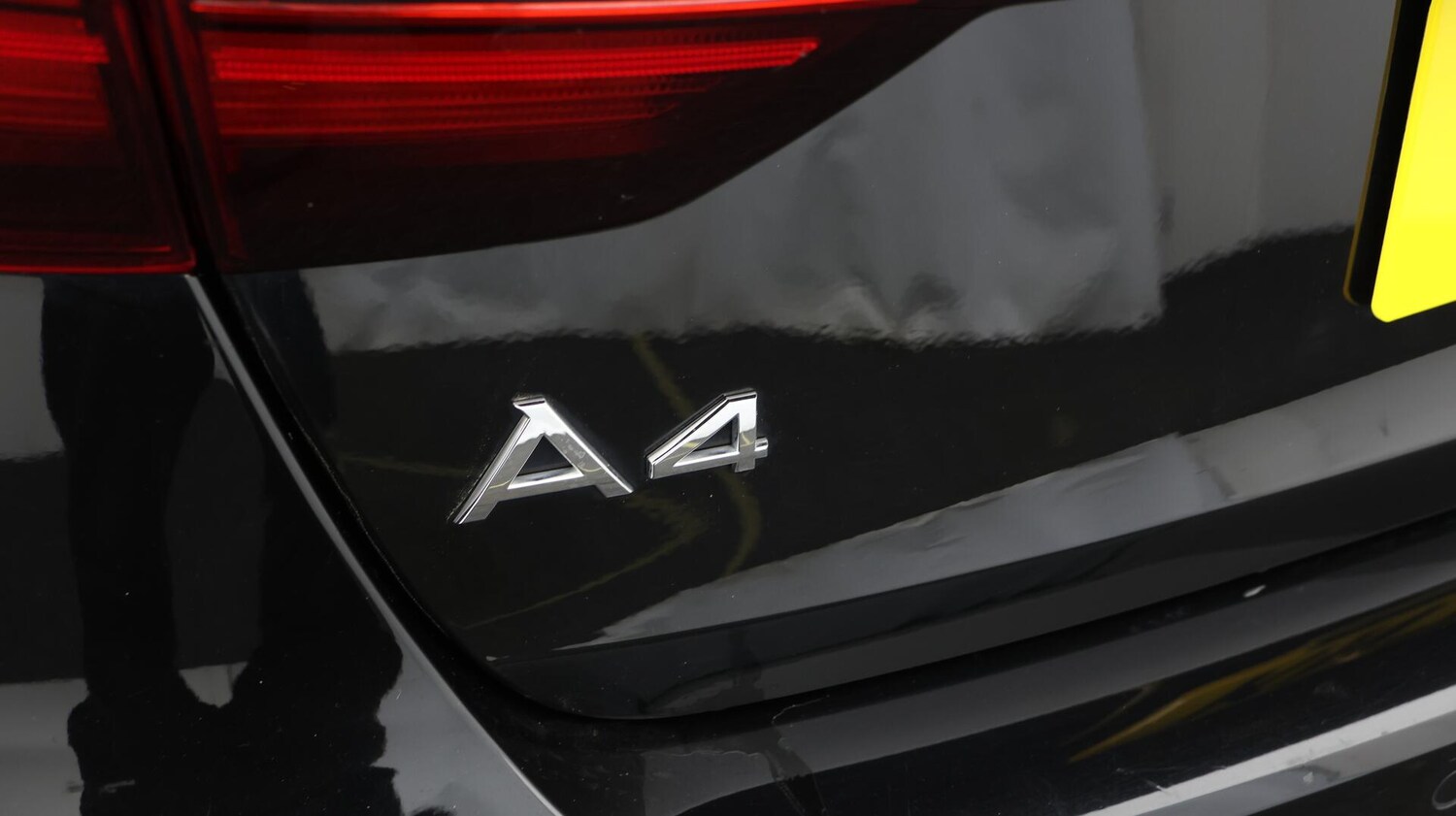 Used Audi A4 Avant for sale - 76485636: Photo 22