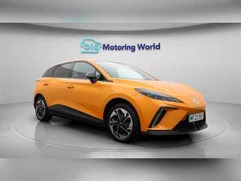 (23) - 64kWh Trophy Long Range Hatchback 5dr Electric Auto (203 ps)