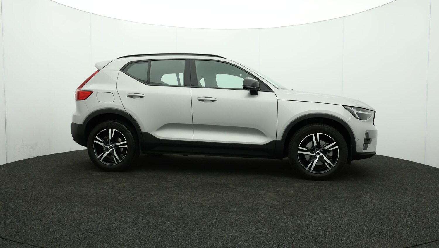 Used Volvo XC40 2023 for sale - 76138073: Photo 43