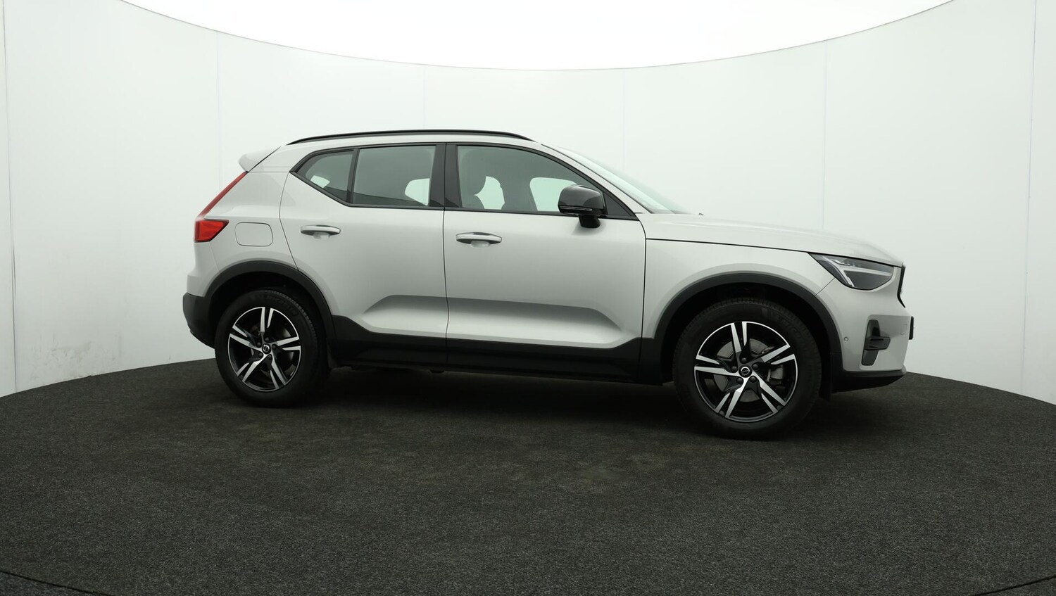 Used Volvo XC40 2023 for sale - 76138073: Photo 44