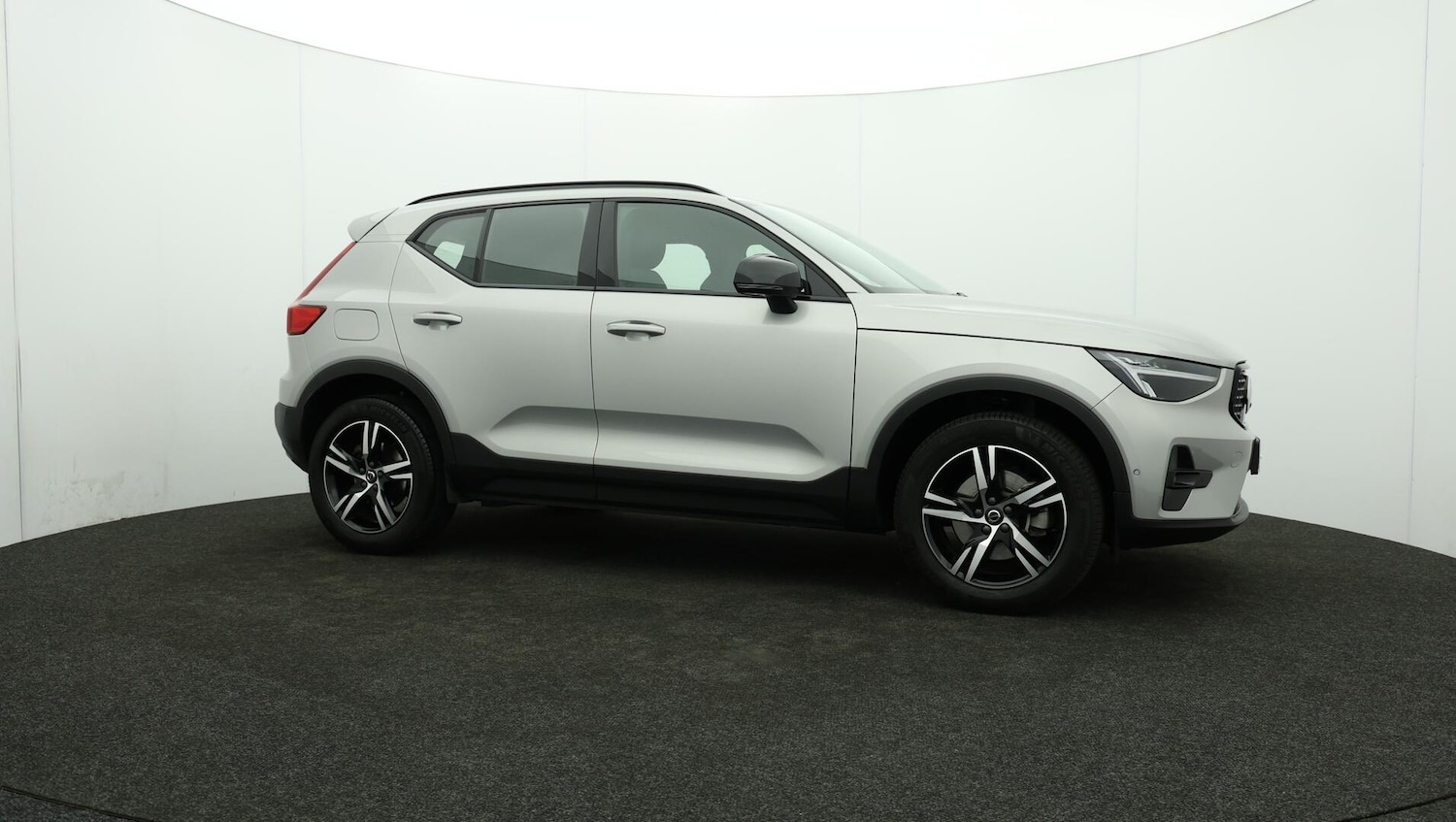 Used Volvo XC40 2023 for sale - 76138073: Photo 46