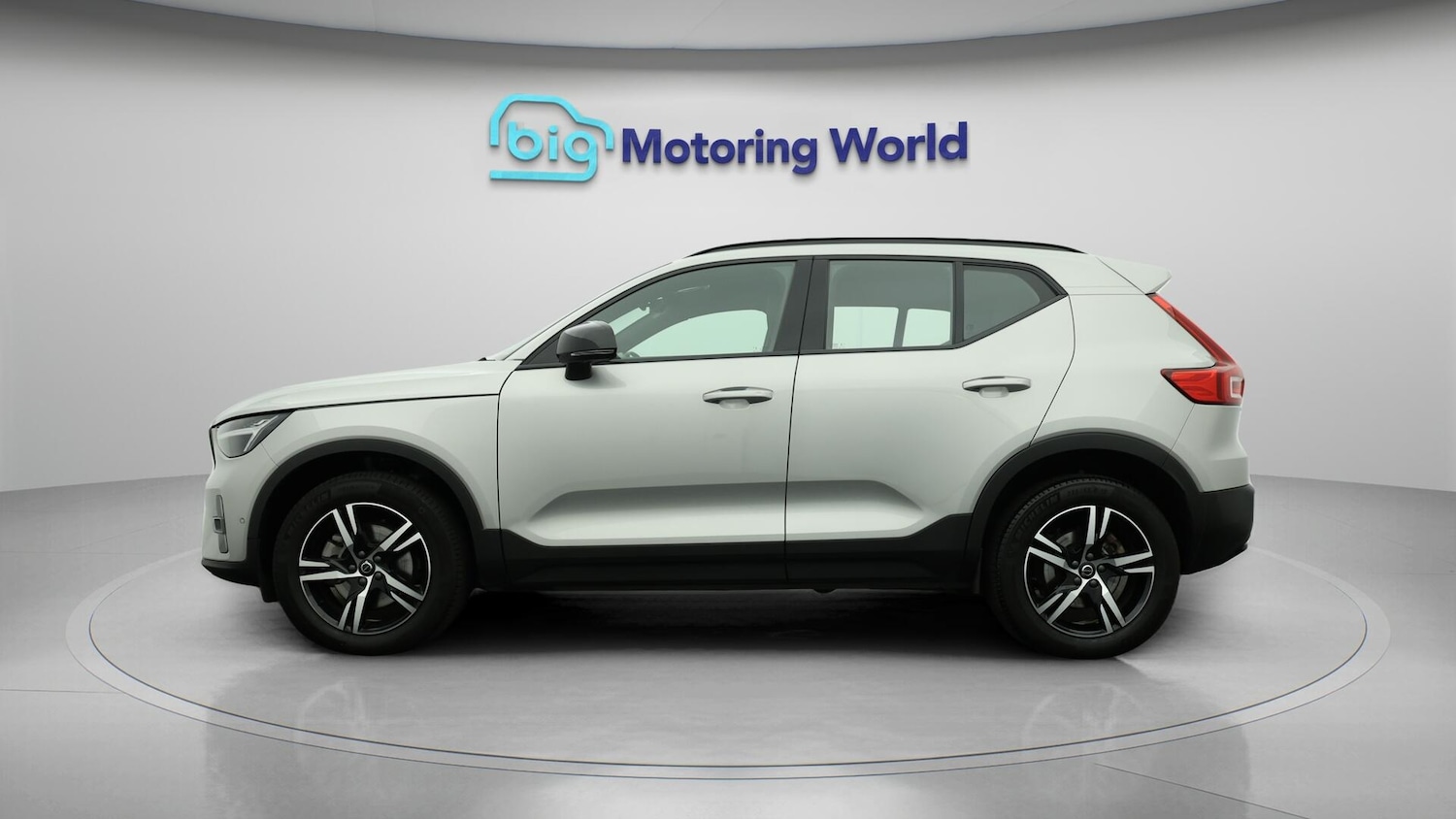Used Volvo XC40 2023 for sale - 76138073: Photo 5