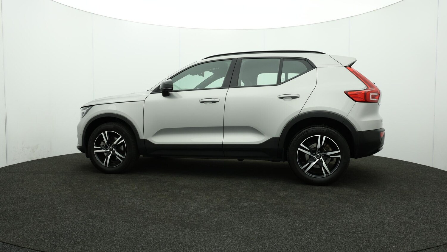 Used Volvo XC40 2023 for sale - 76138073: Photo 73