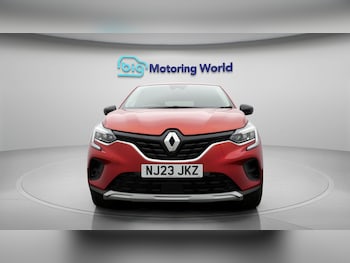 Used Renault Captur 2023 for sale - 77998174: Photo