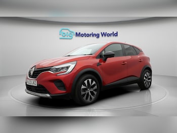 Used Renault Captur 2023 for sale - 77998174: Photo