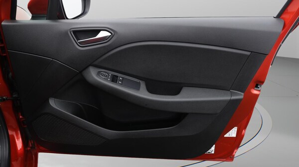Used Renault Clio 2021 for sale - 76099548: Photo 16