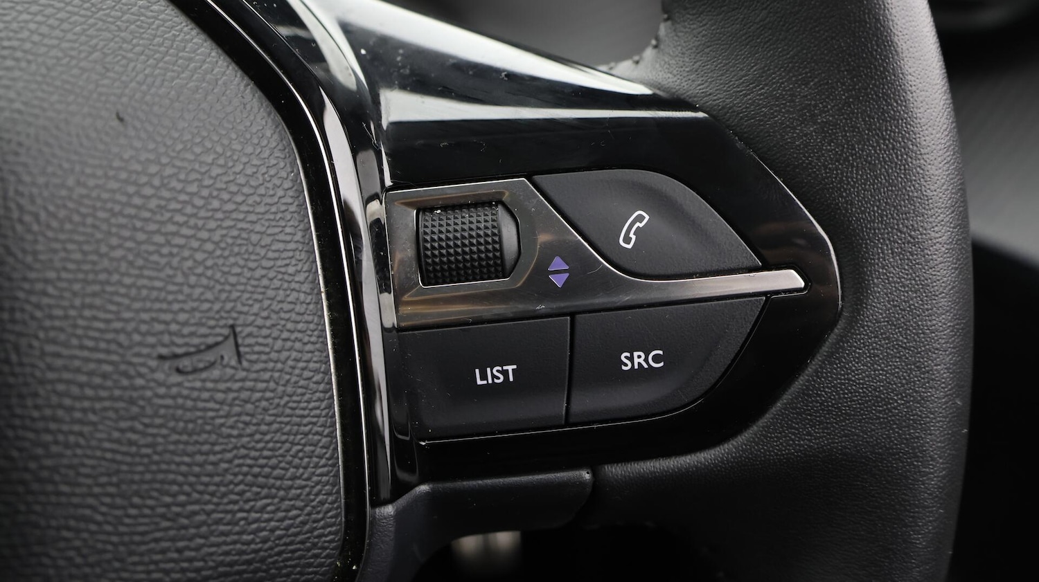 Used Peugeot 208 2022 for sale - 76549688: Photo 25