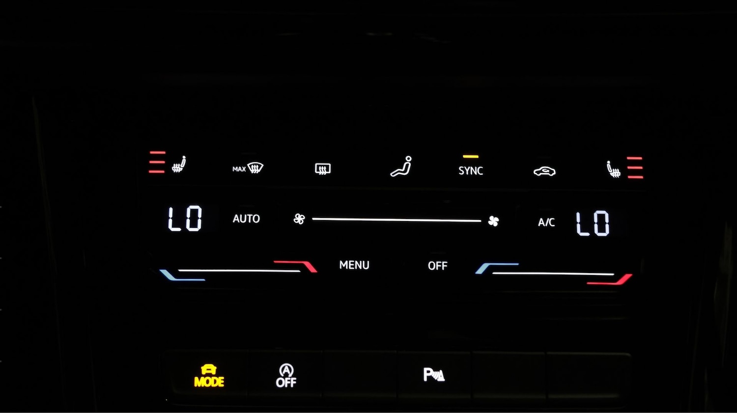 Used Volkswagen Touran 2023 for sale - 77528163: Photo 12