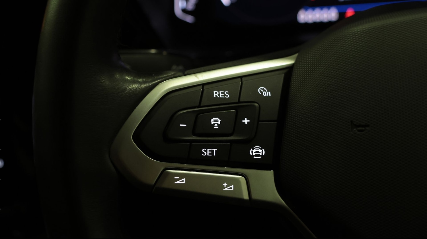 Used Volkswagen Touran 2023 for sale - 77528163: Photo 22