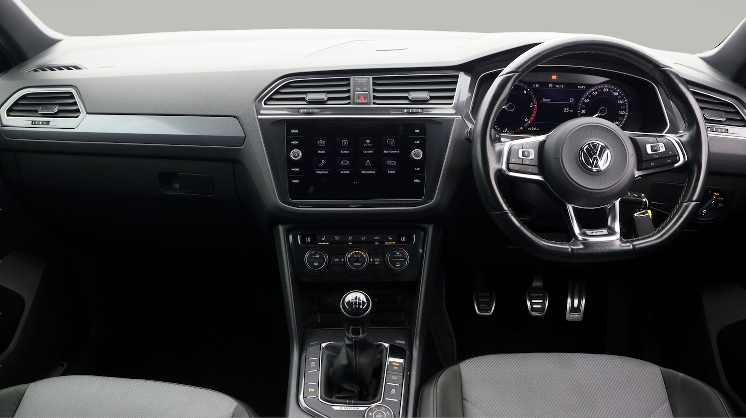 Used Volkswagen Tiguan 2017 for sale - 77341112: Photo 13