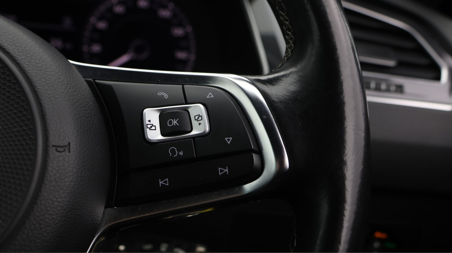 Used Volkswagen Tiguan 2017 for sale - 77341112: Photo 22