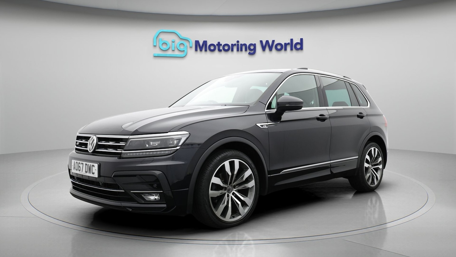 Used Volkswagen Tiguan 2017 for sale - 77341112: Photo 3