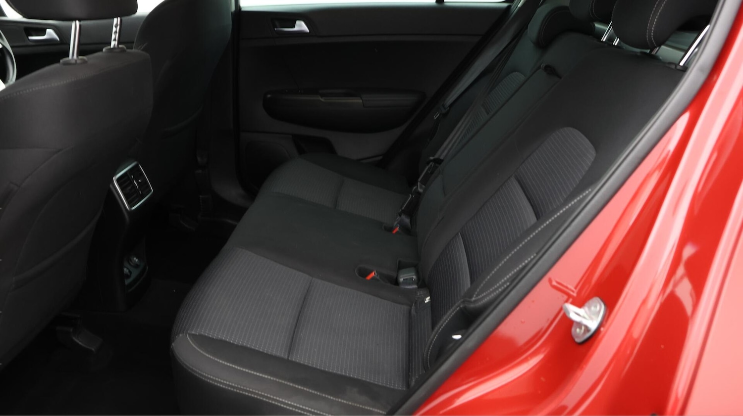 Used Kia Sportage 2021 for sale - 76597000: Photo 17