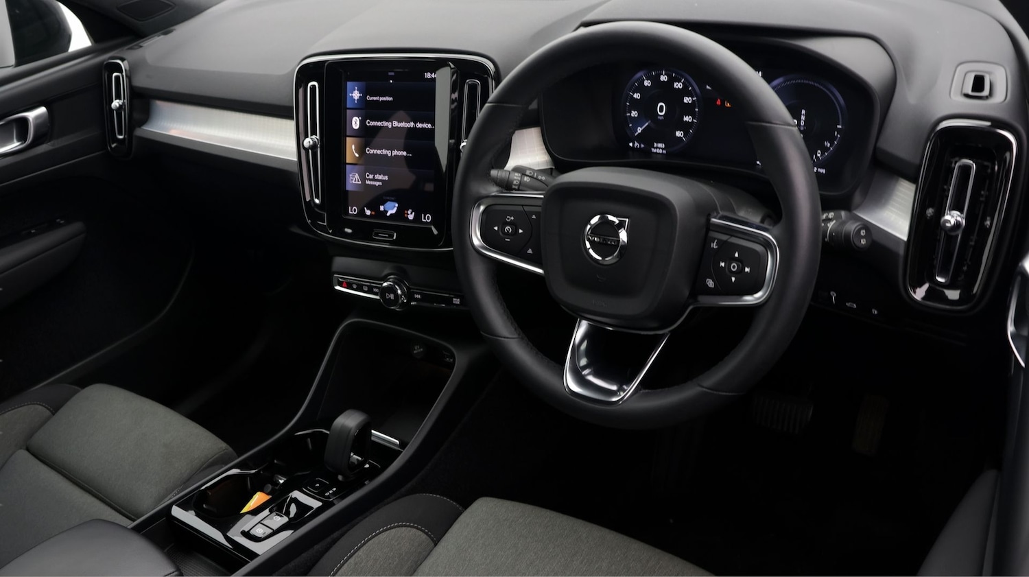 Used Volvo XC40 2023 for sale - 77790055: Photo 9