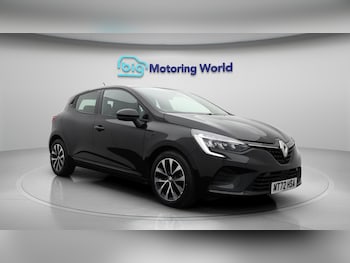 Used Renault Clio 2023 for sale - 75634767: Photo