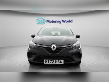Used Renault Clio 2023 for sale - 75634767: Photo