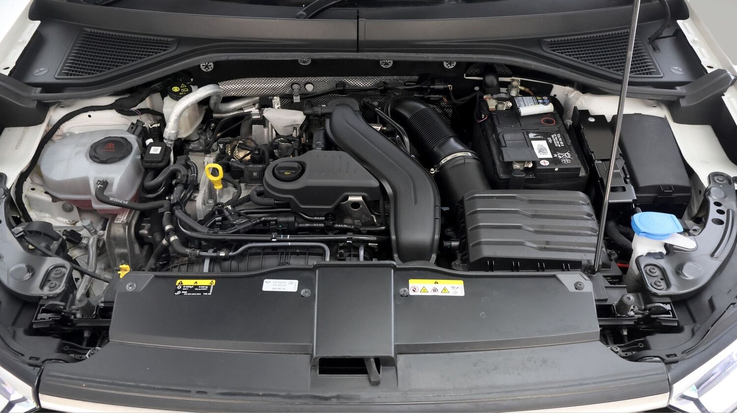 Used Volkswagen T-Roc 2023 for sale - 77675880: Photo 19