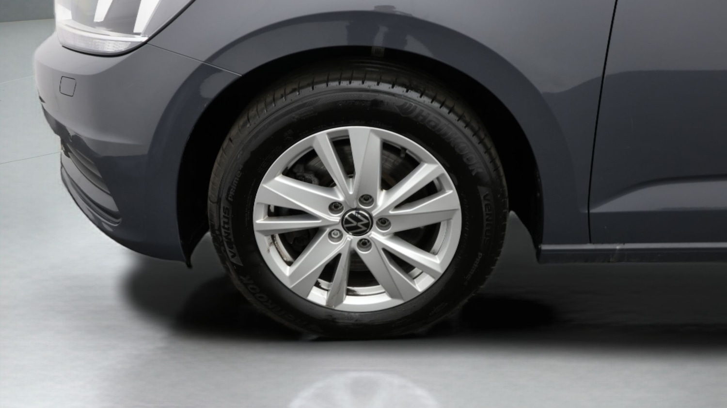 Used Volkswagen Touran 2021 for sale - 77643537: Photo 18