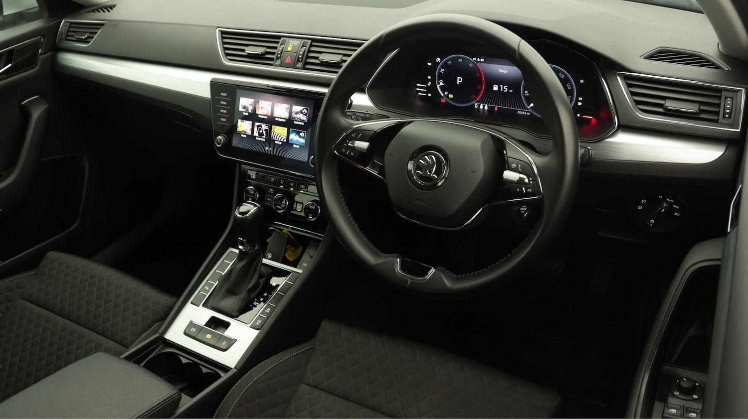 Used Skoda Superb 2023 for sale - 77722488: Photo 9